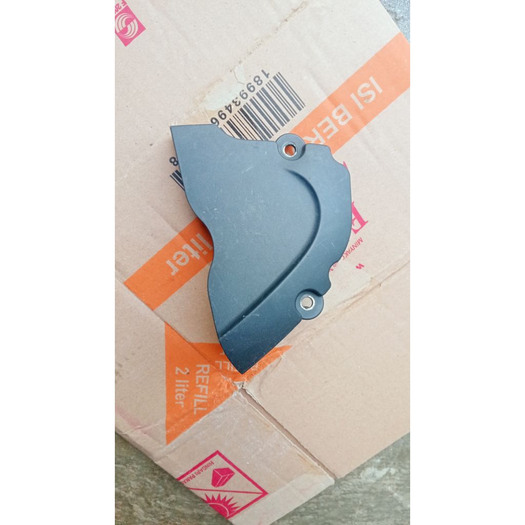 tutup gir depan Yamaha R 15 bekas