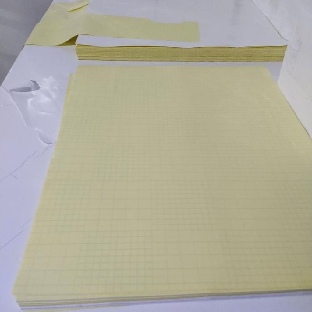 

Kertas relis f4 21x33-putih