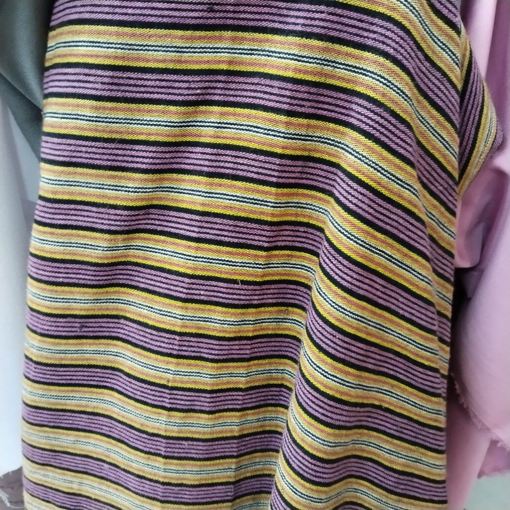 kain batik jawa // bahan tenun asli // kain tenun jawa // bahan lurik