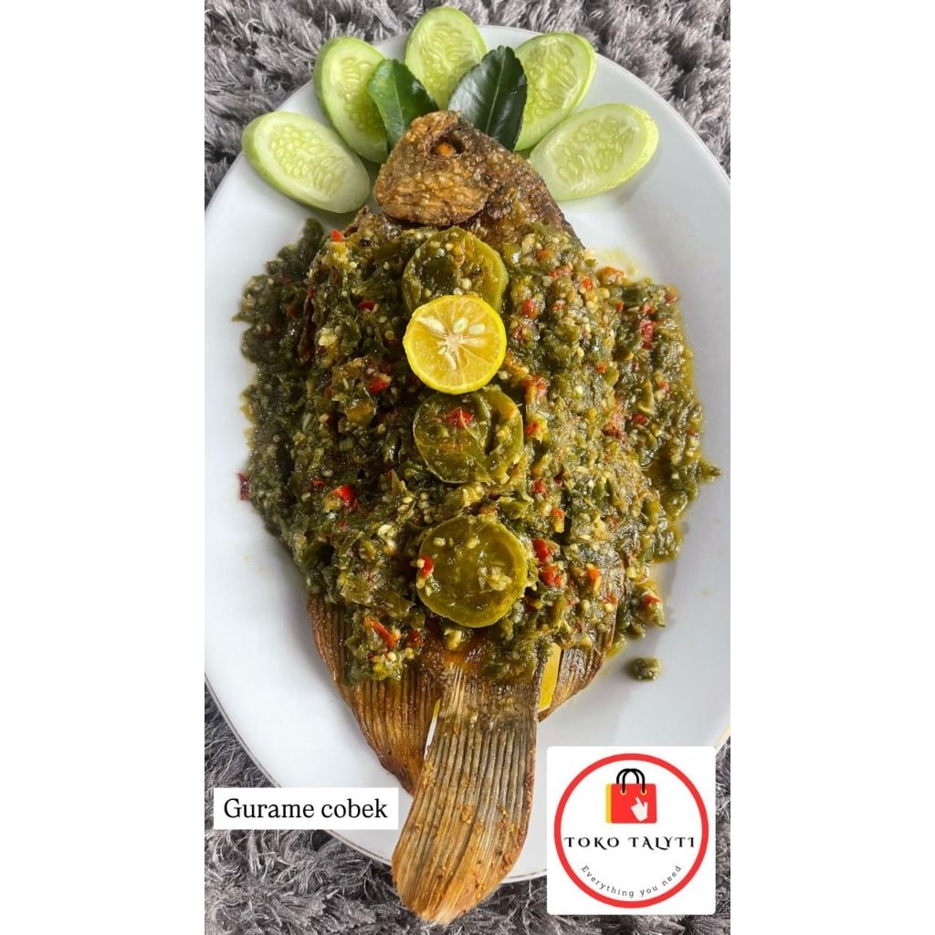 

Gurame goreng cobek cabe ijo