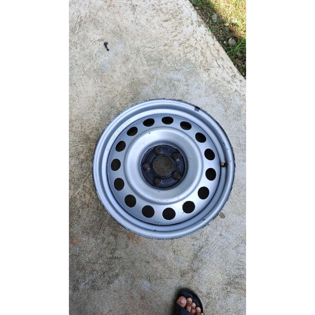 Velg Kaleng Tuscon Ring 17 pcd 5x114