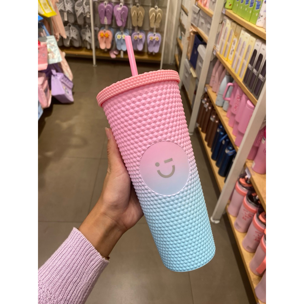 Miniso - Sweet Funk Gradient Studded Plastic Tumbler With Straw 700ml (Pink)