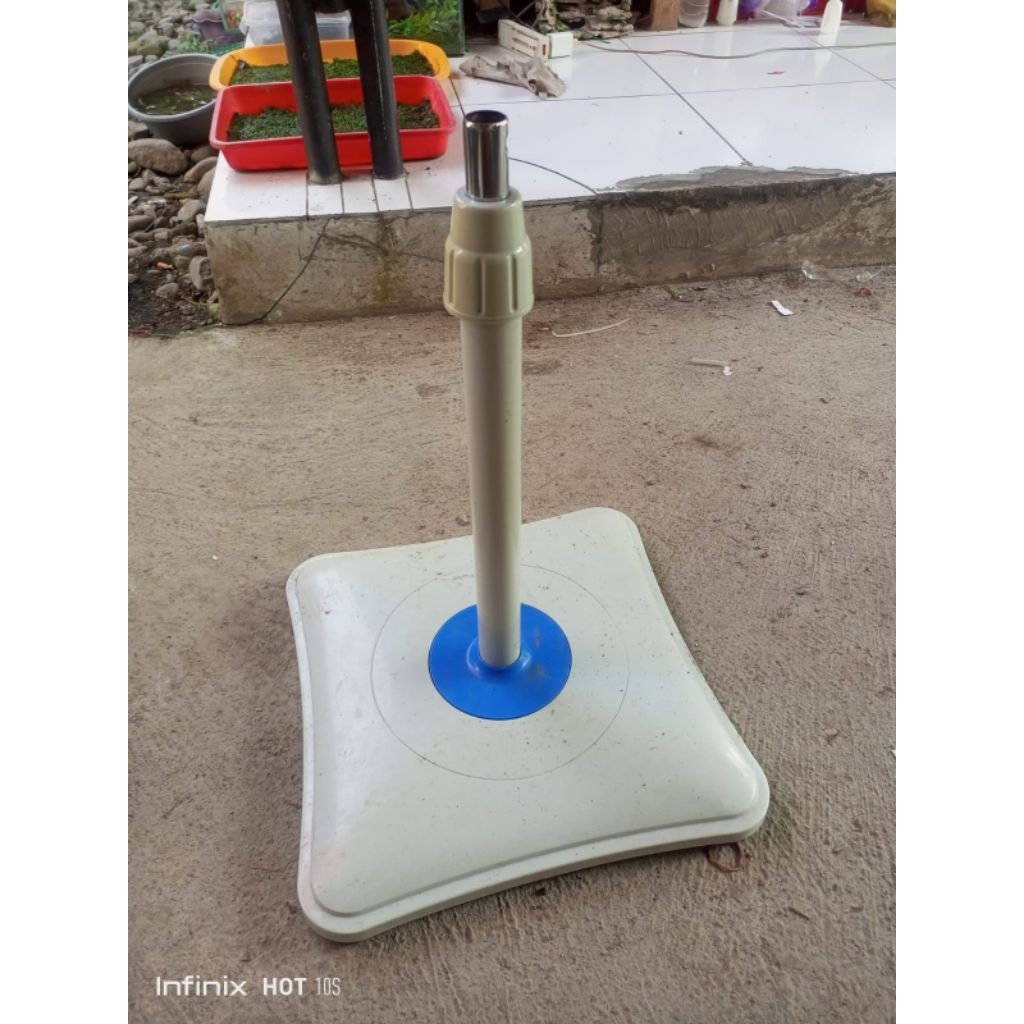 tiang dan dudukan kipas angin cosmos