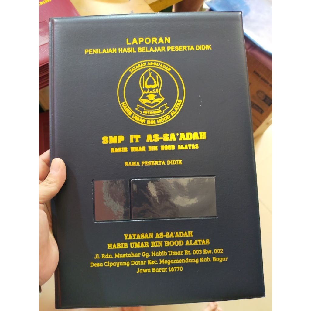 

CUSTOM SAMPUL MAP lJAZAH EMBOS-HOTPRINT TANPA ISI