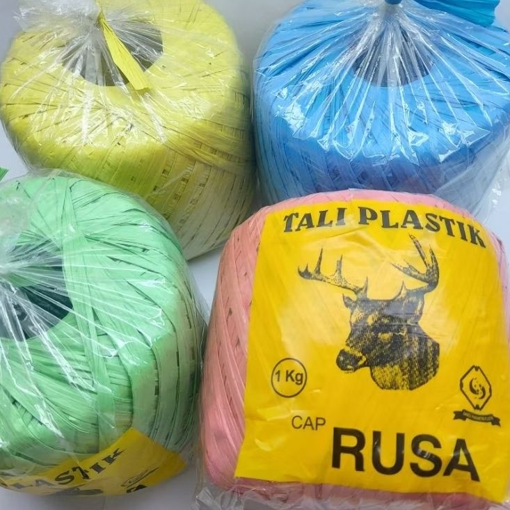 

TALI WARNA 1KG/TALI RAFIA WARNA CAP RUSA KUNING(1KG)