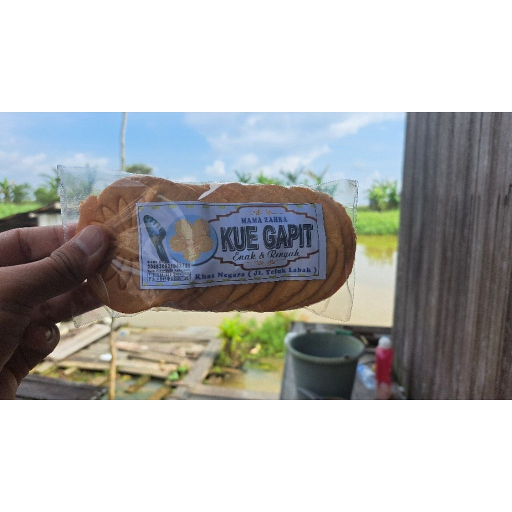 

Kue Gapit khas NAGARA