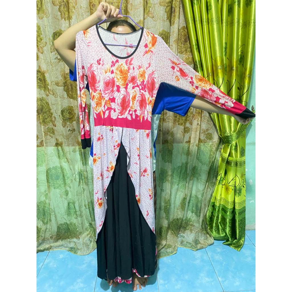Gamis pink motif bunga
