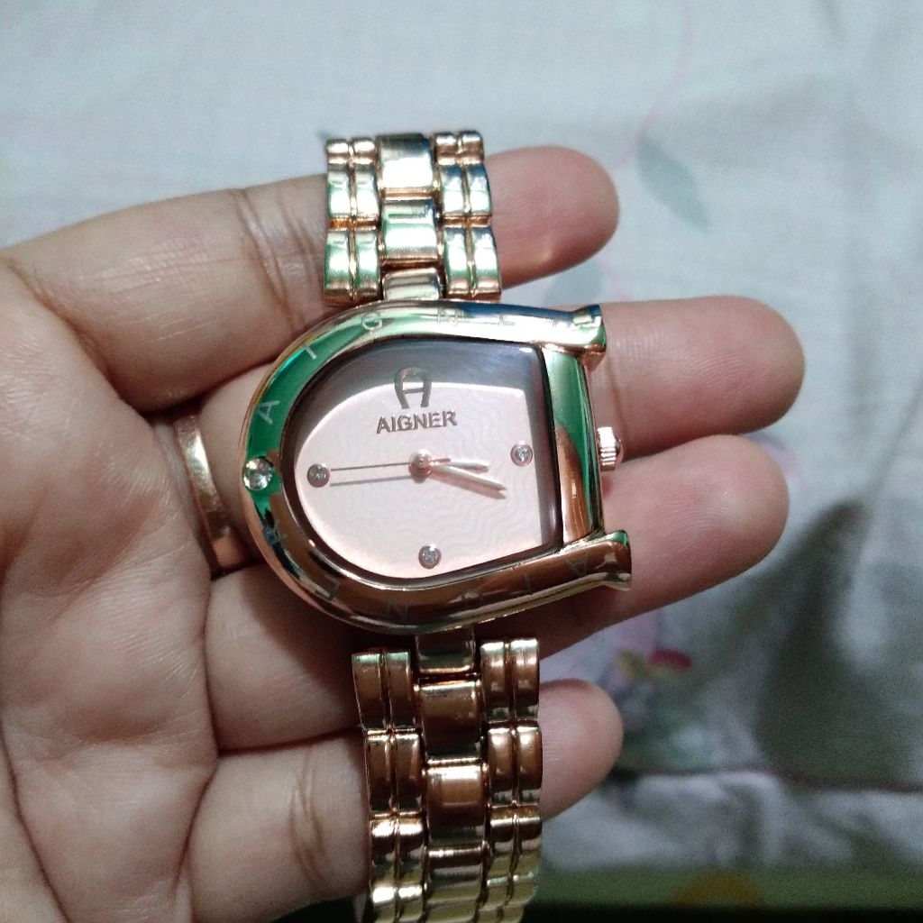New Jam Tangan Aigner Rosegold Mirip oror masih bersegel+Dus