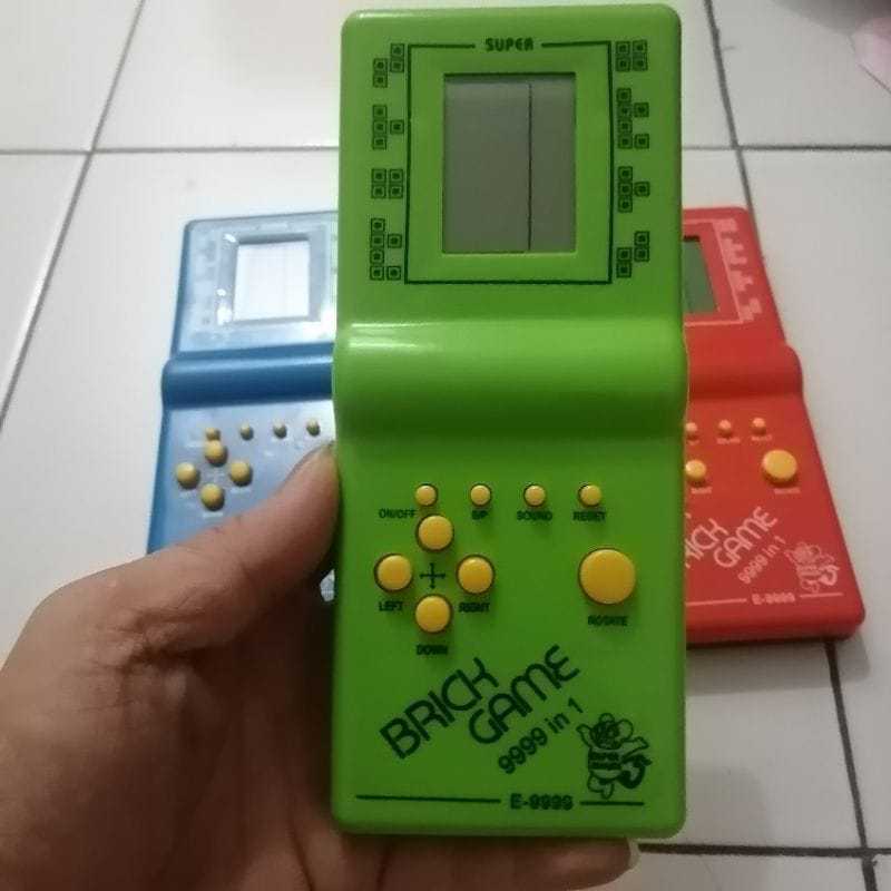 mainan game bot 999 Brick Game Game Boy