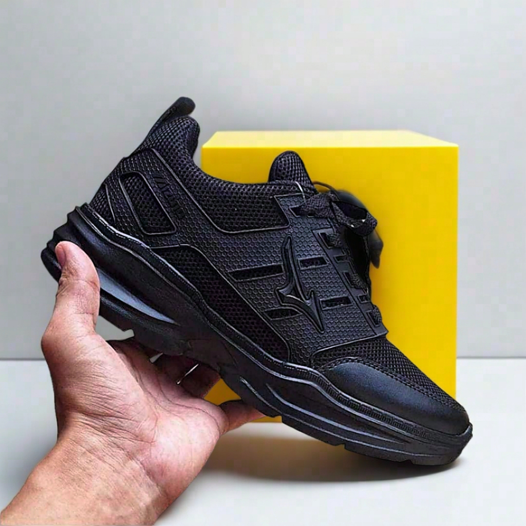 PROMO Sepatu Sneakers Hitam Polos Pria Wanita Sekolah Running Casual Kets
