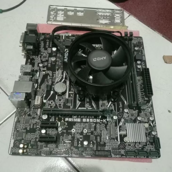 PAKET MOBO ASUS PRIME B350M + AMD RYZEN 3 2200G FAN
