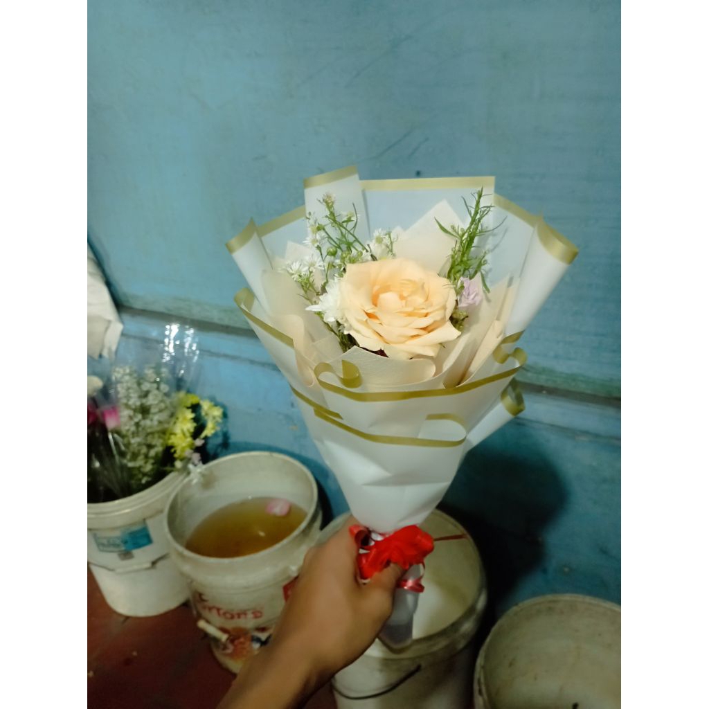 Buket 1 tangkai mawar buket mini