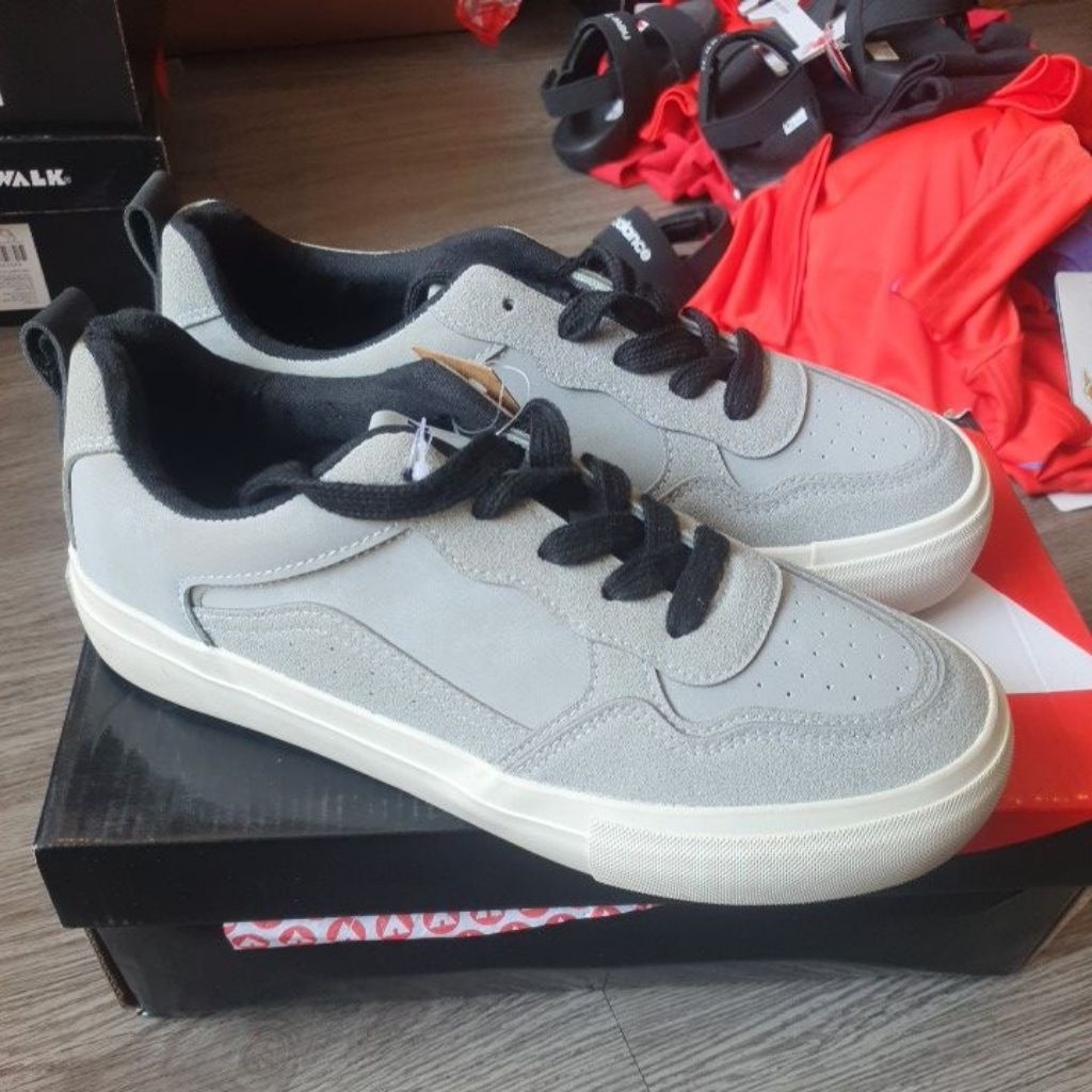 Sepatu airwalk baria grey