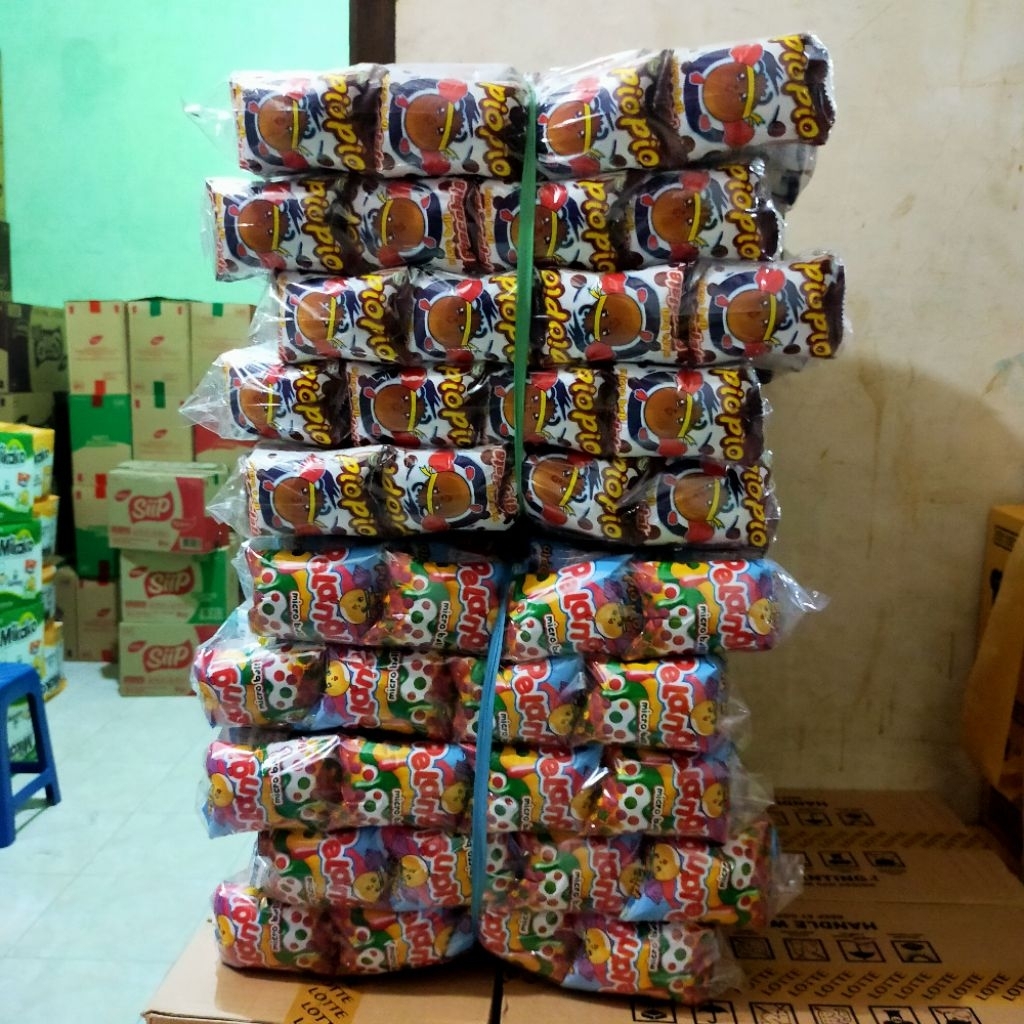 

Snack Pio Pio dan pelangi isi 40