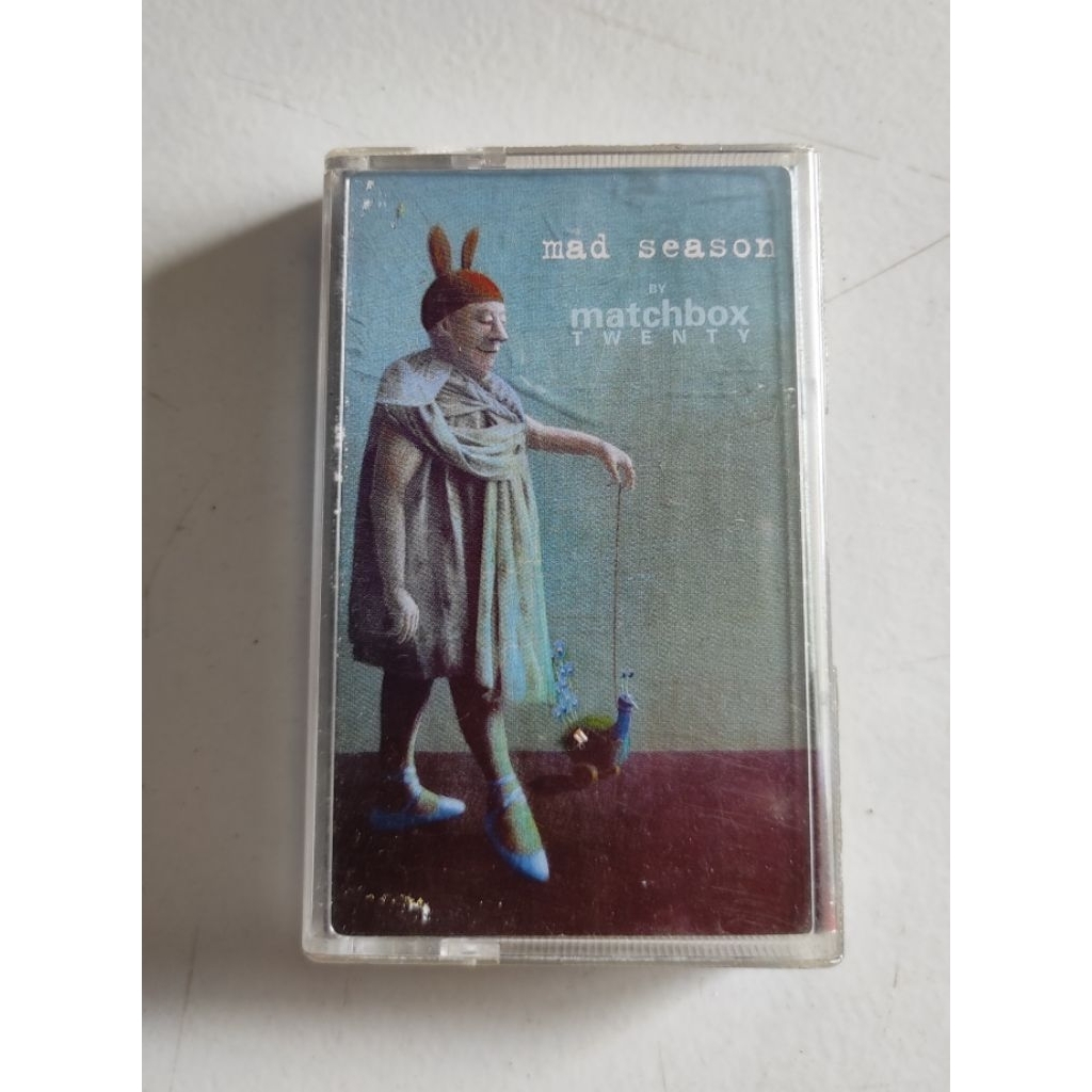 kaset pita aatchbox twenty "MAD SEASON"