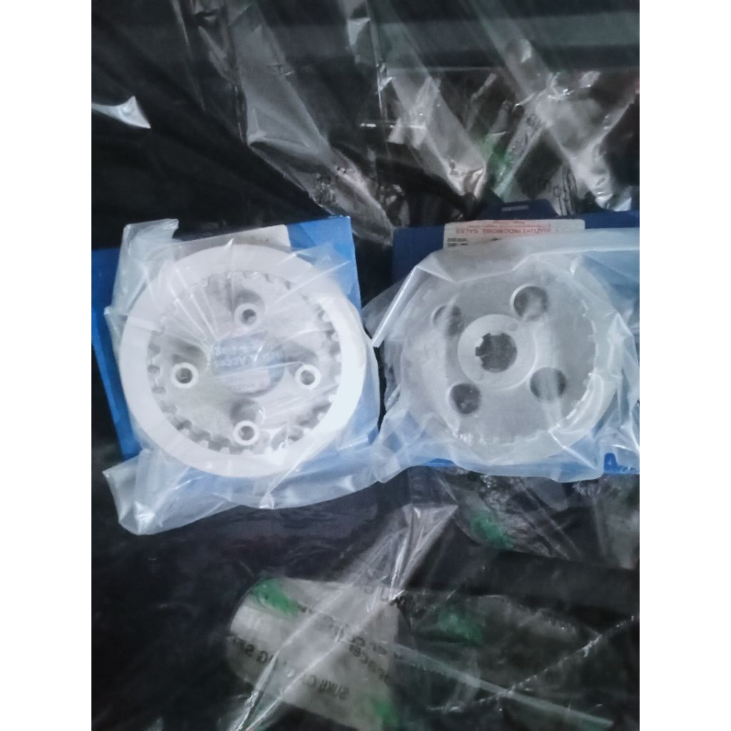 Kaki 4 dan lawan kaki 4 kopling smash rumah dudukan kampas kopling smash shogun