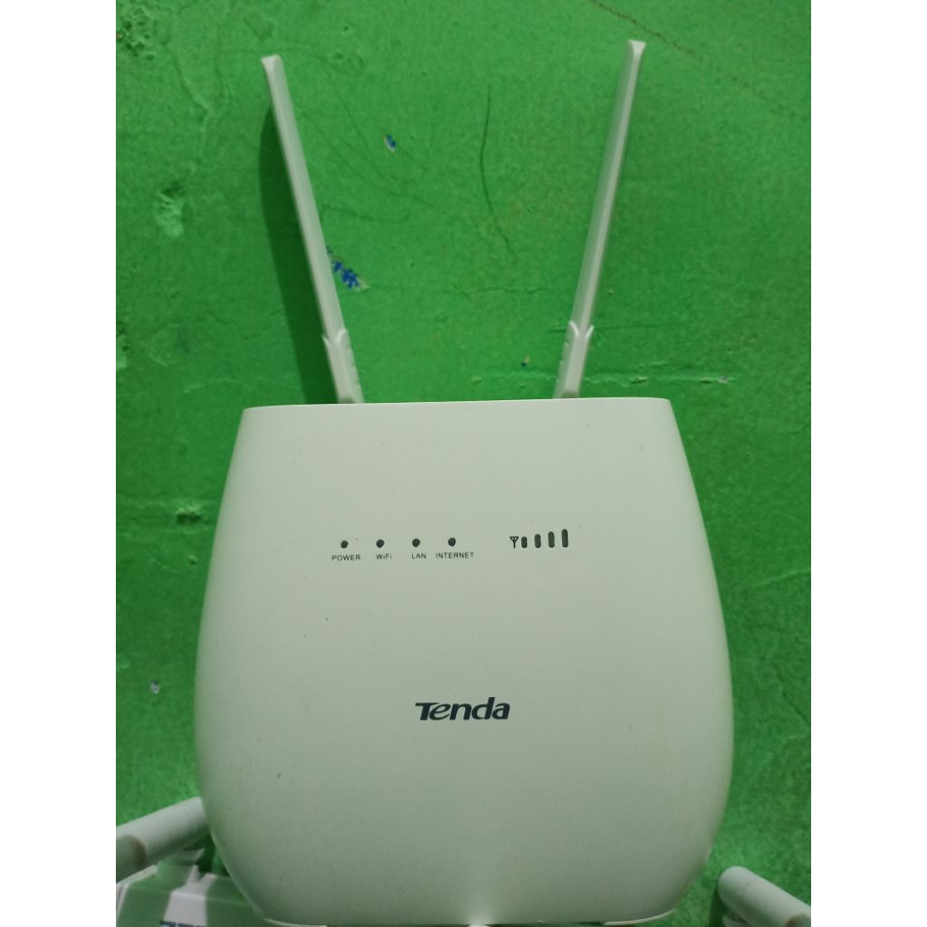 tenda 4g680v2.0 wireless n300 4g lte and VoLTE router