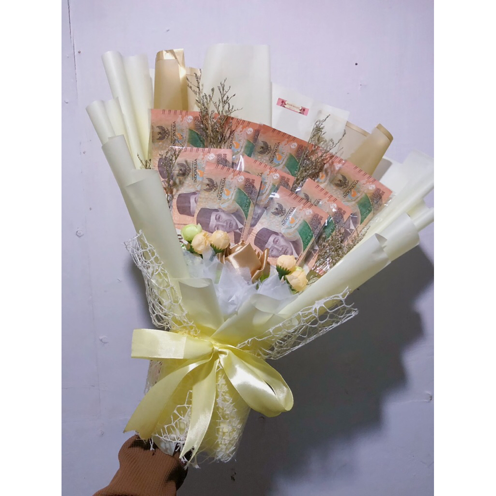 

bucket money 5 lembar 5rb