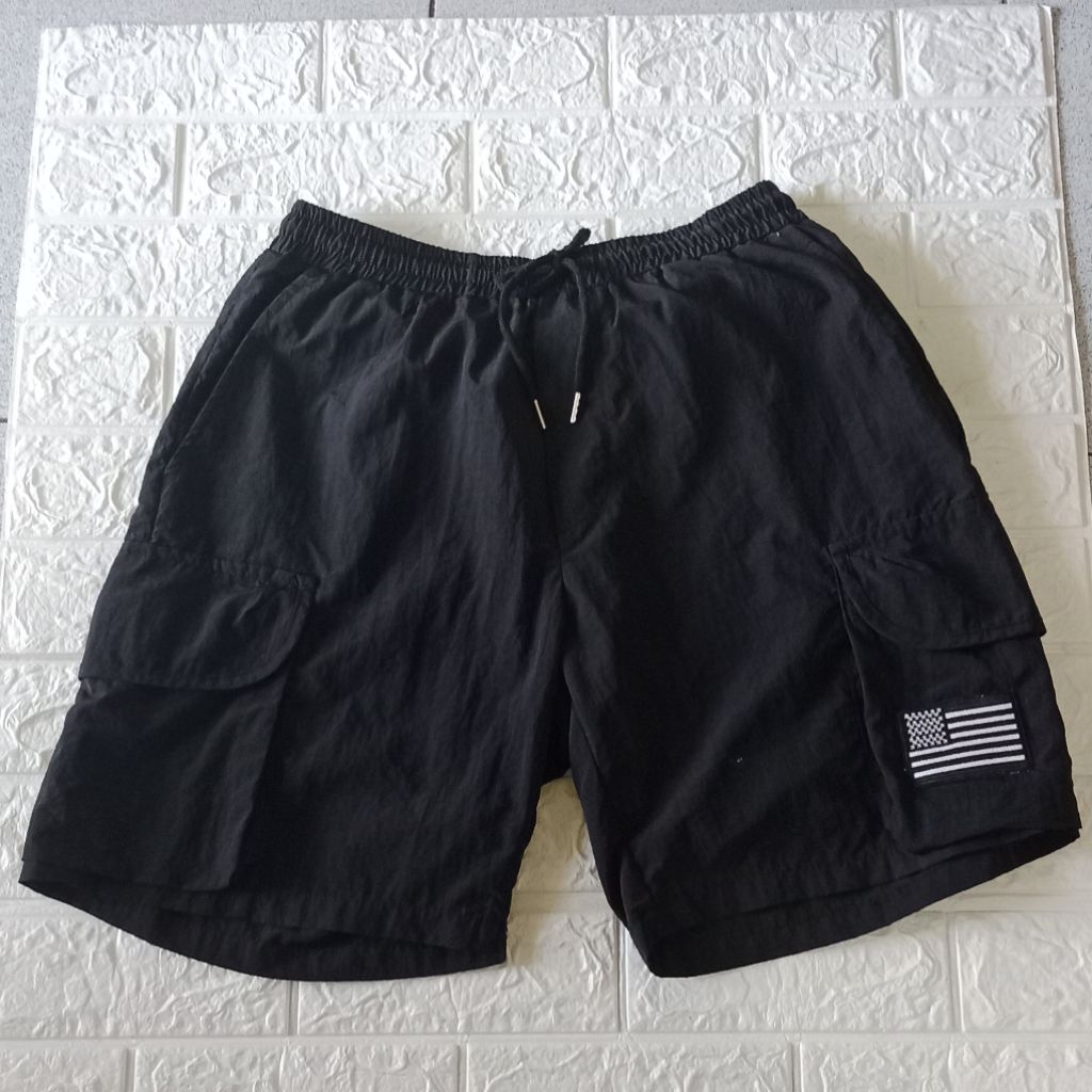 celana Pendek Cargo not CP Company