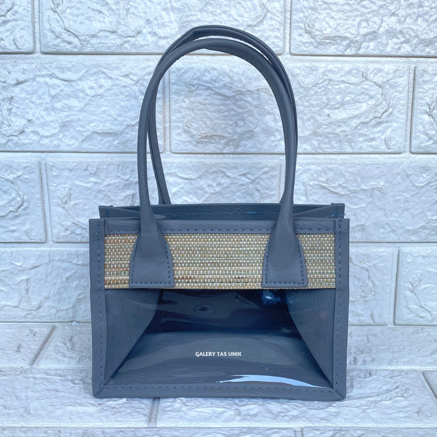 

Tas Hampers Mika Mendong (Abu-abu) Untuk 2 Toples Silinder Keranjang Parcel Hari Raya