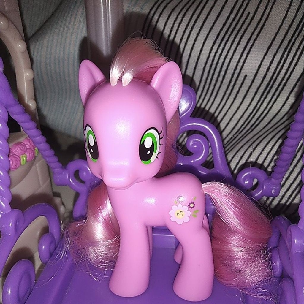 My Little Pony: Cheerilee Cutiemark Crusader And Friends Collection(VHTF)