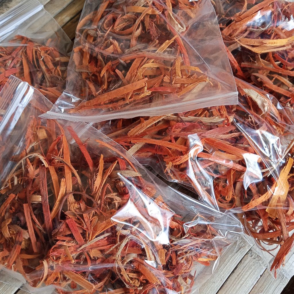 

kayu secang serut halus 100 gram