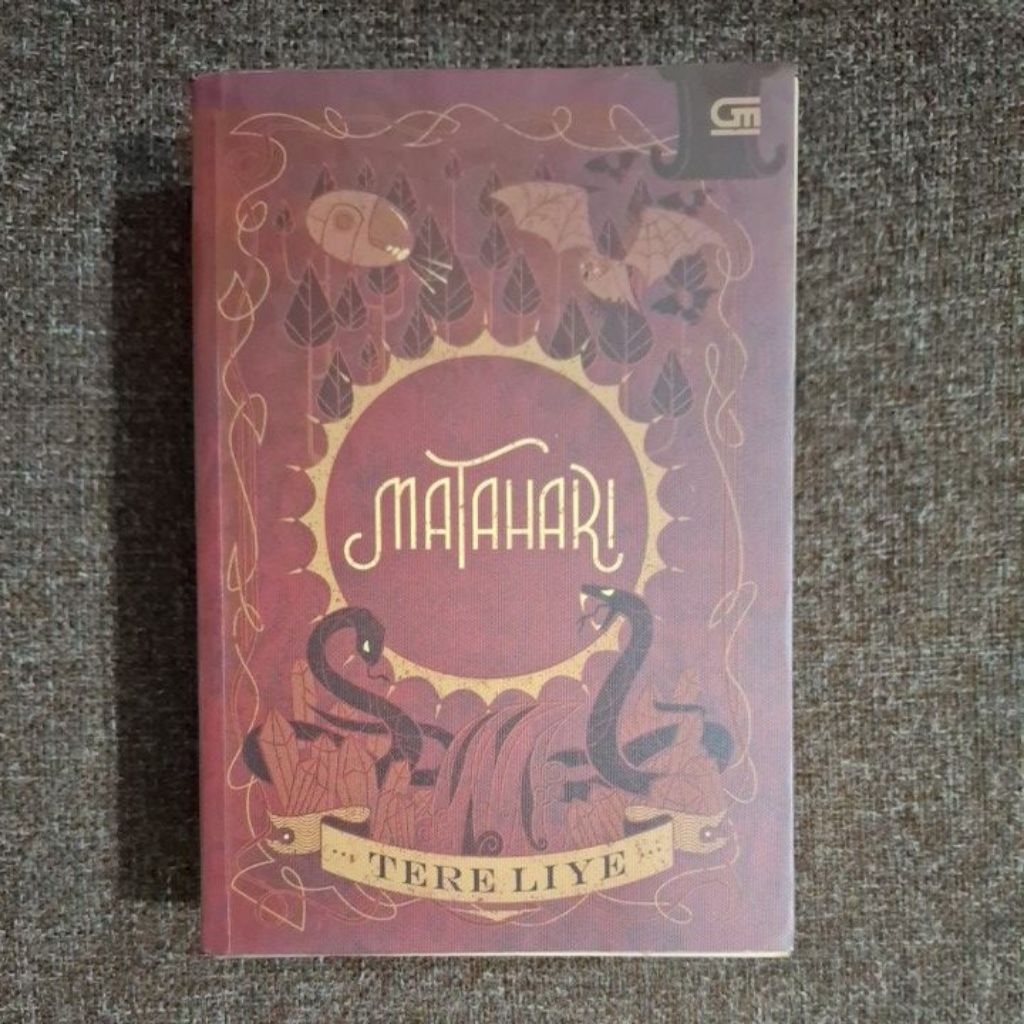 PRELOVED Buku Novel Tere Liye Matahari ORIGINAL GRAMEDIA