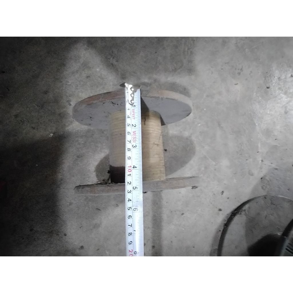 Gulungan Roll Kabel Tali BEKAS