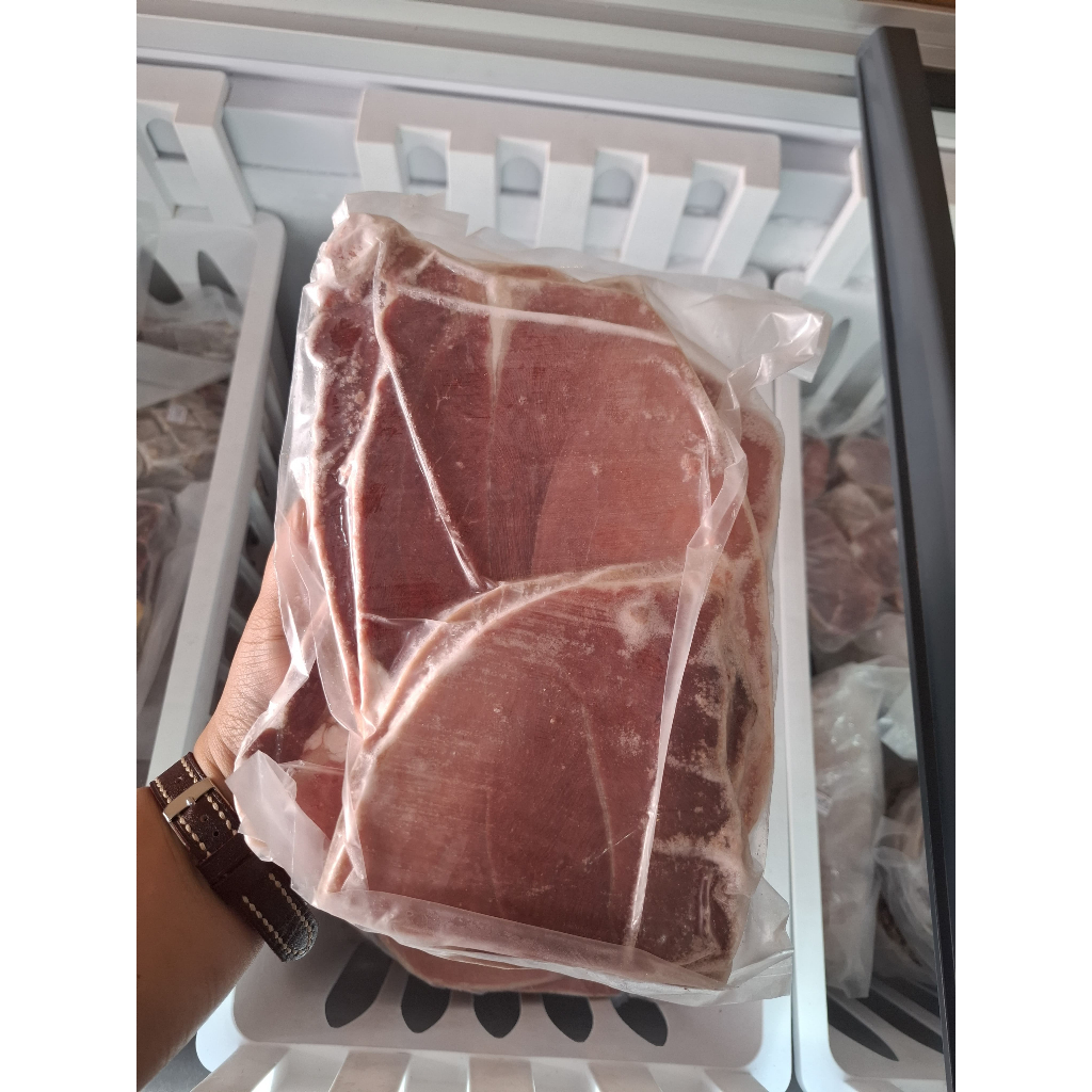 

Meat Buffalo Knuckle / Daging Kelapa Black Gold - Potongan Dendeng