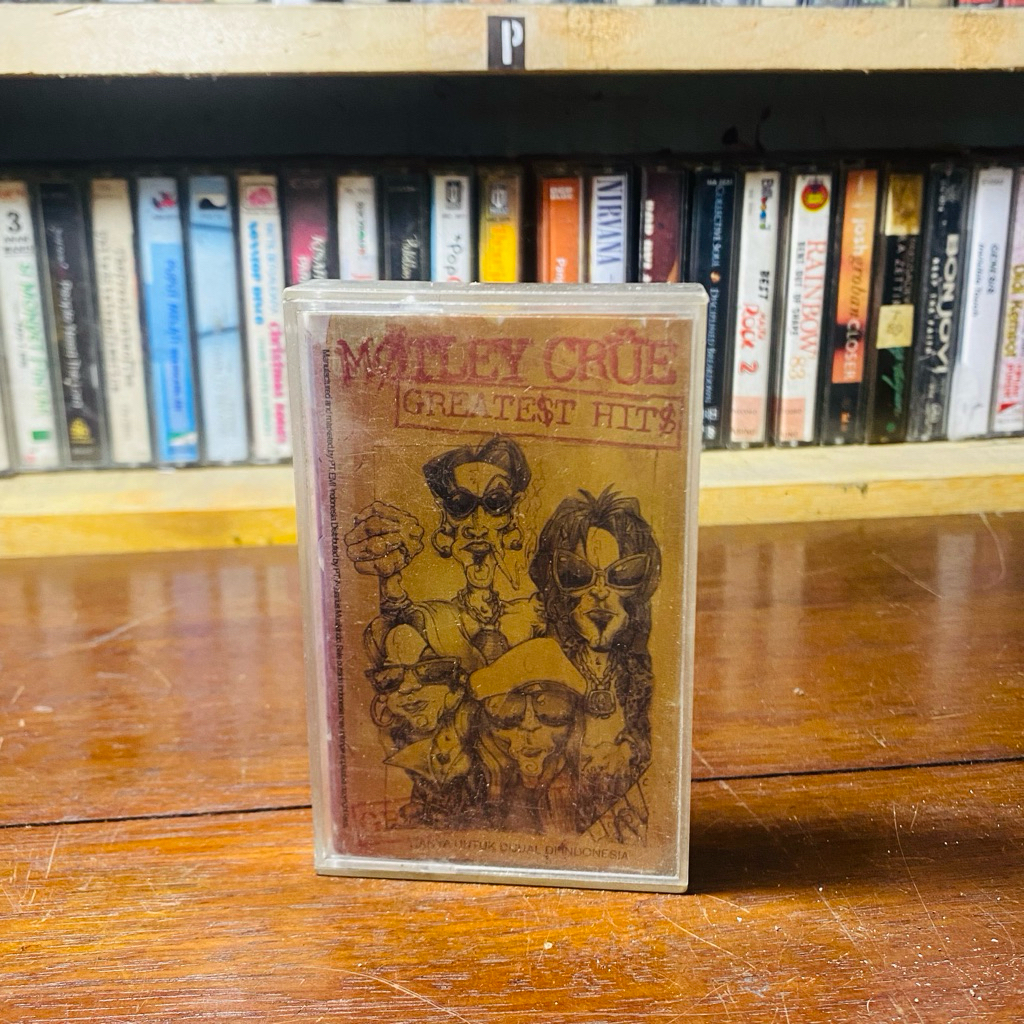 KASET PITA MOTLEY CRUE GREATEST HITS