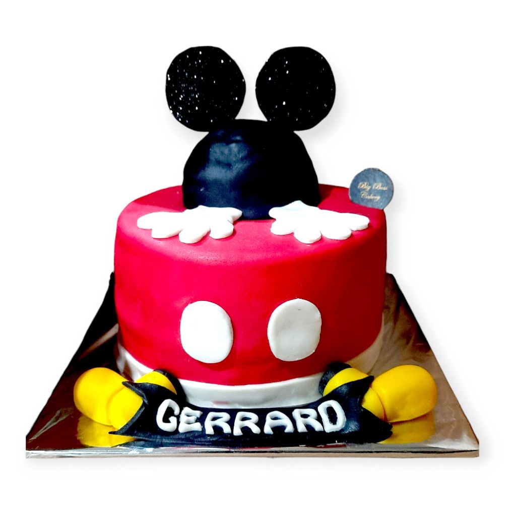 

MICKEY MOUSE MINNIE MOUSE FONDANT CAKE
