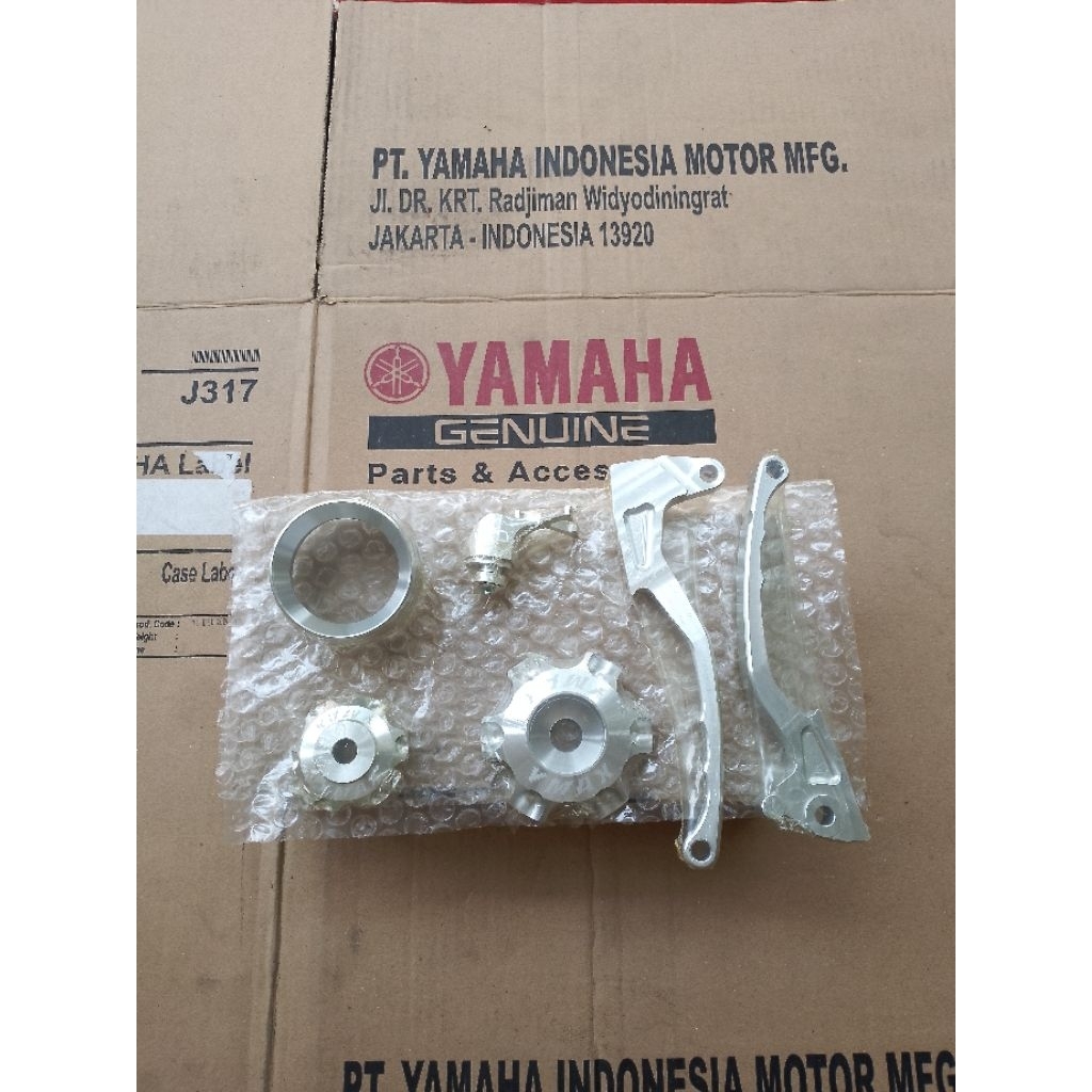 Accesories Stylish Mio Sporty Mio Smile Silver 90791-W03SL Original YMAX Yamaha Accesories NOS