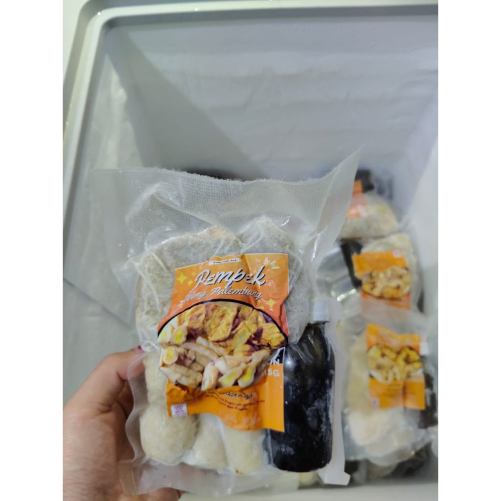 

PempekPalembangfrozeenguriaslipalembangdijaminhalal100%