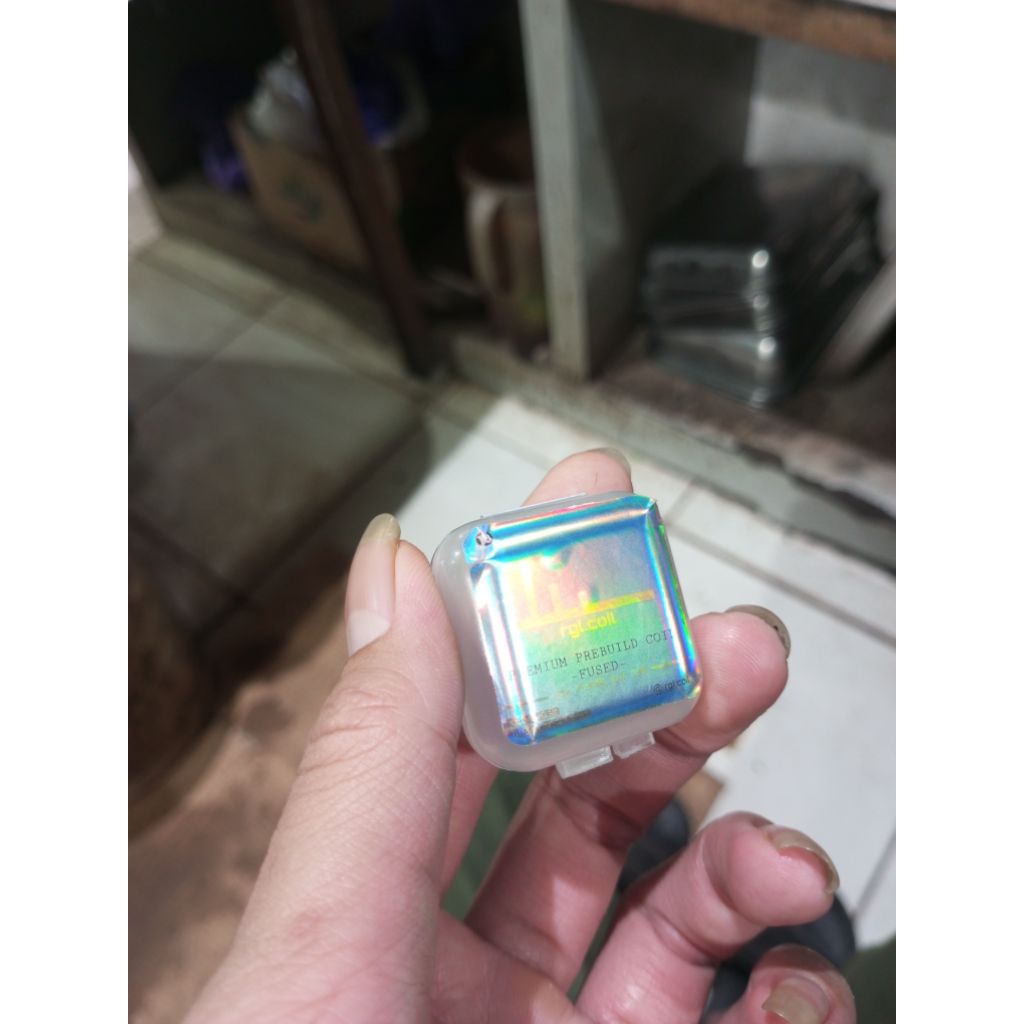 

stiker kota kecil hologram mletek