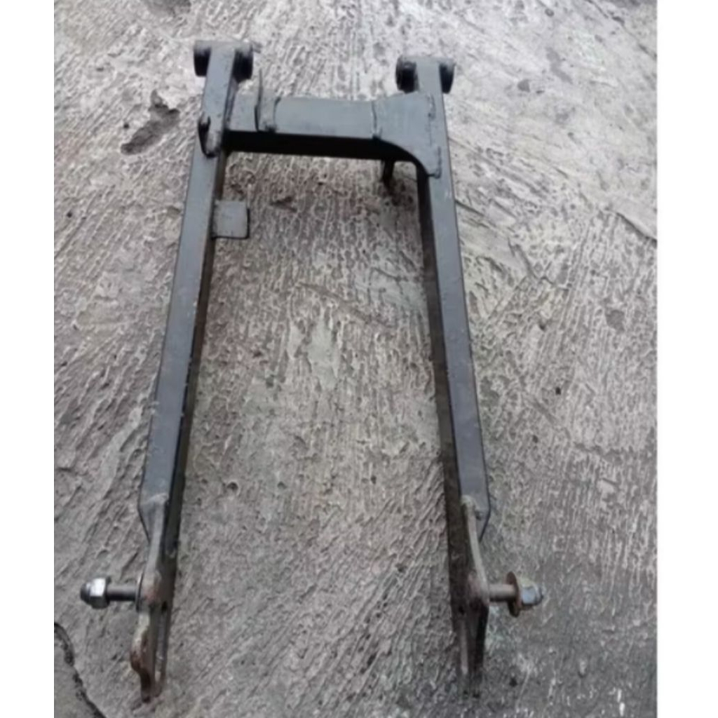 ARM SASIS SUMPITAN BELAKANG YAMAHA RX-KING ORIGINAL SECOND CABUTAN