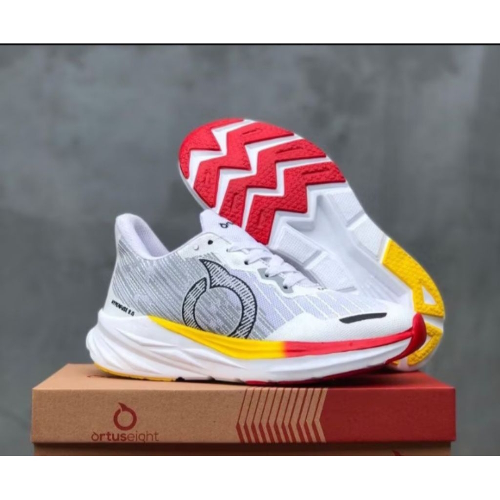 ortus hyperfuse sepatu sekolah olahraga  lari dll