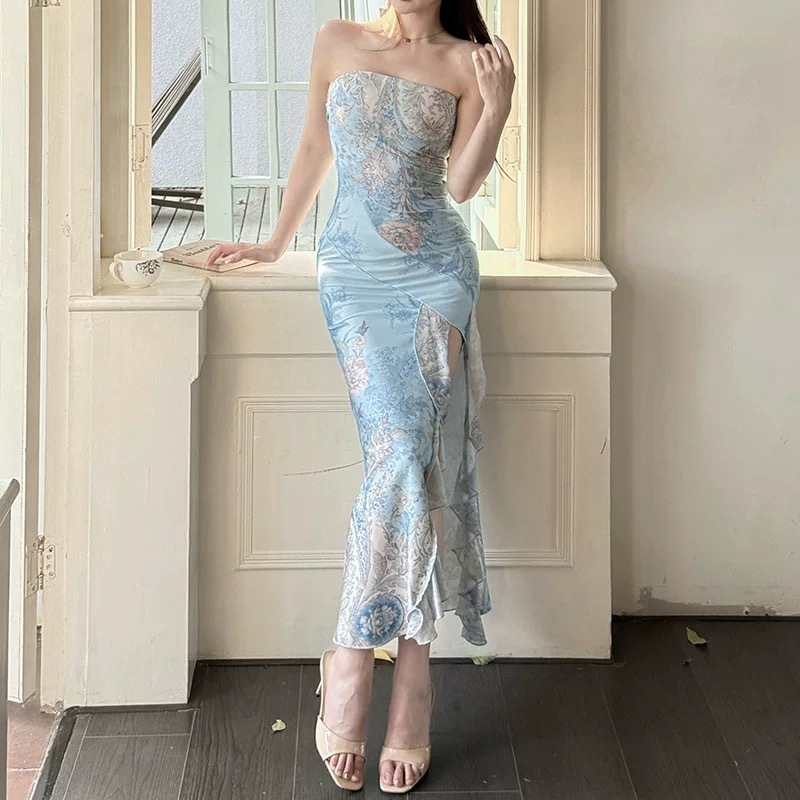 Gaun Panjang Wanita Tanpa Lengan Gaya Korea Elegan Warna Biru dengan Motif Bunga untuk Pesta Terbaru
