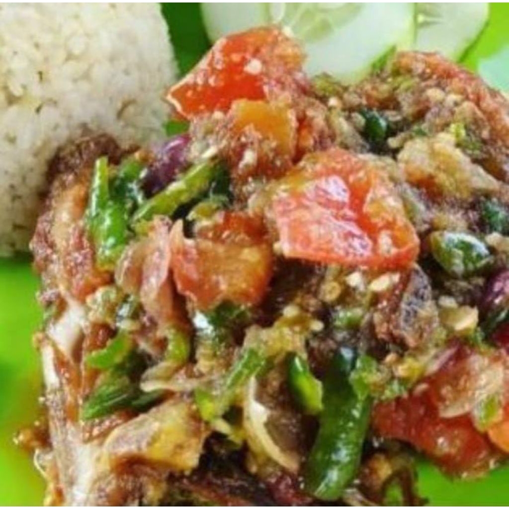 

Nasi Ayam Pecak + Teh Manis Dingin