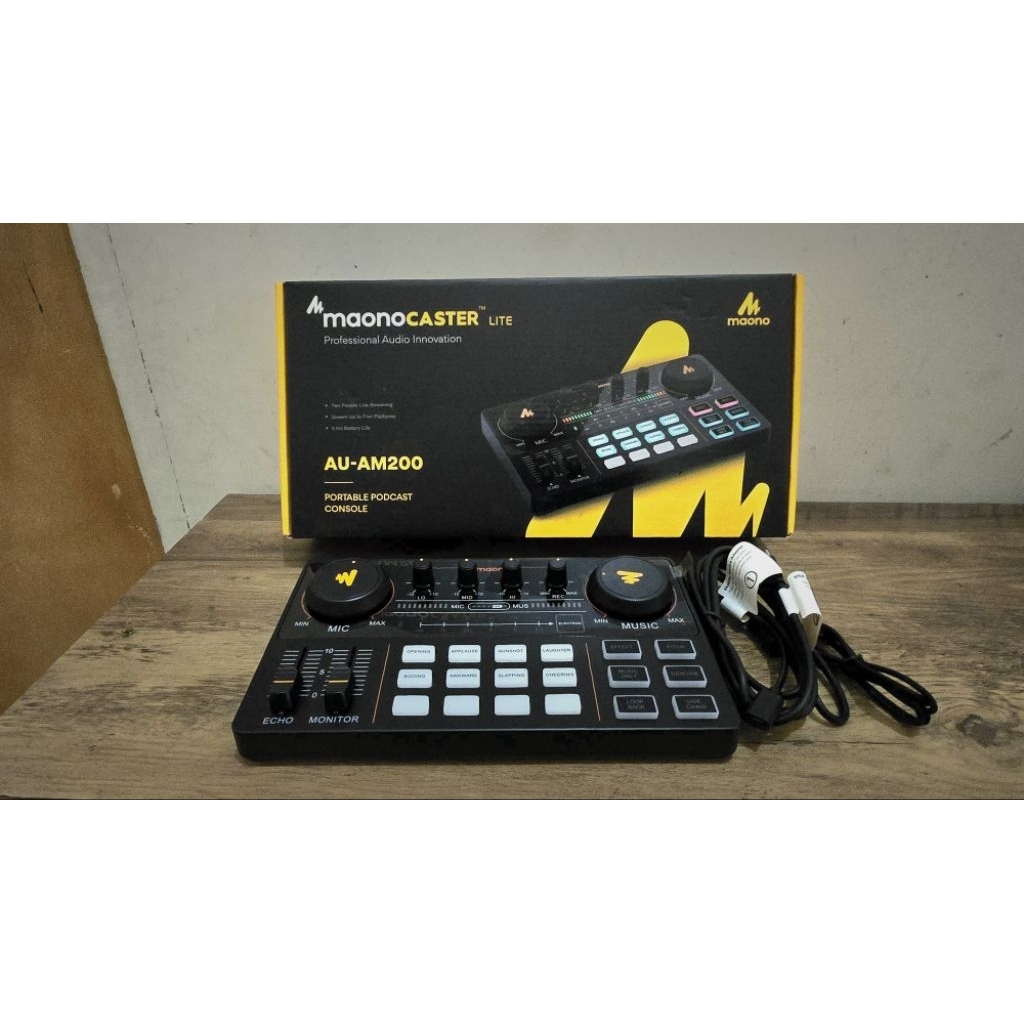 sound mixer maonocaster am200