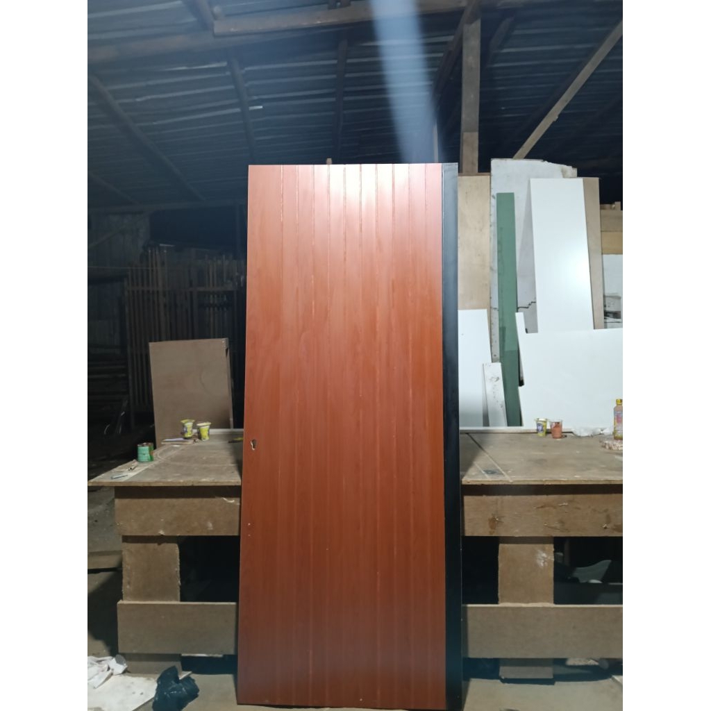 pintu hpl minimalis