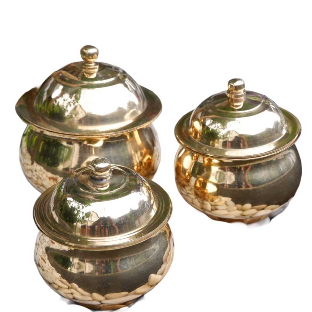 Guci Kuningan Bokor Kuningan Antik Tempat Dupa Ratus Wadah Air Suci Bali Guci Polos Kuningan