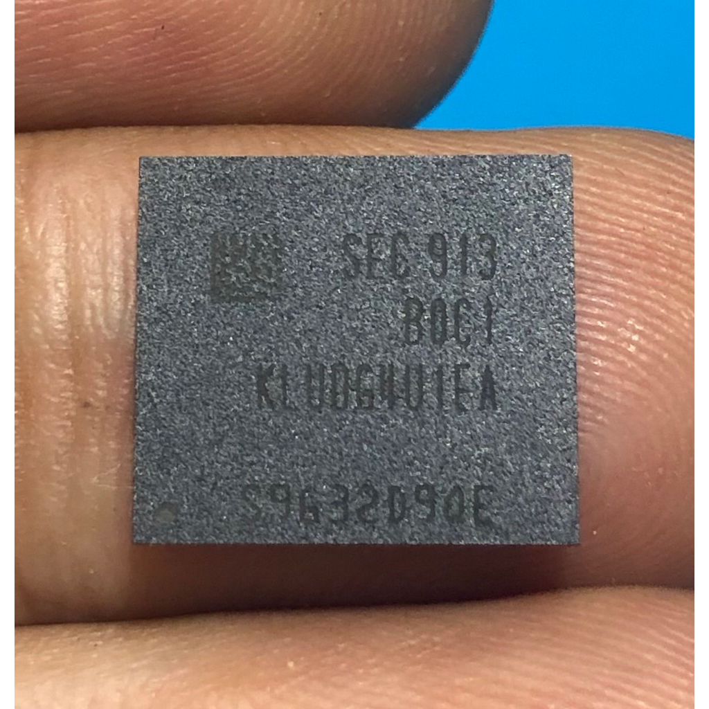 IC UFS 128GB KLUDG4U1EA BGA 153