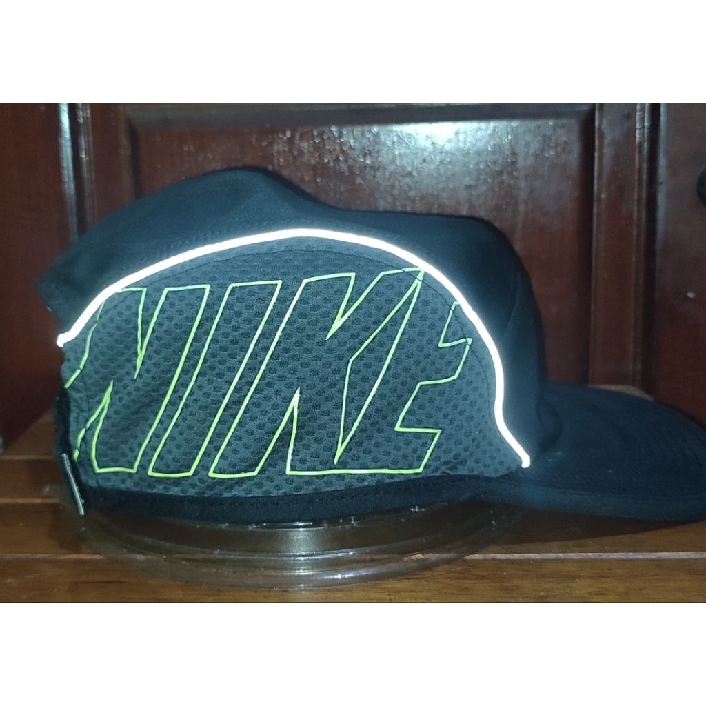 Nike 5 panel AW84 DRI-FIT AEROBILL Hat Cap