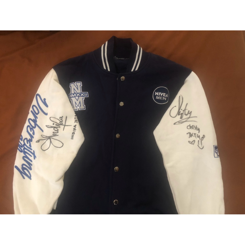 Varsity Nivea Men TTD Christy Indira JKT48 (top spender)