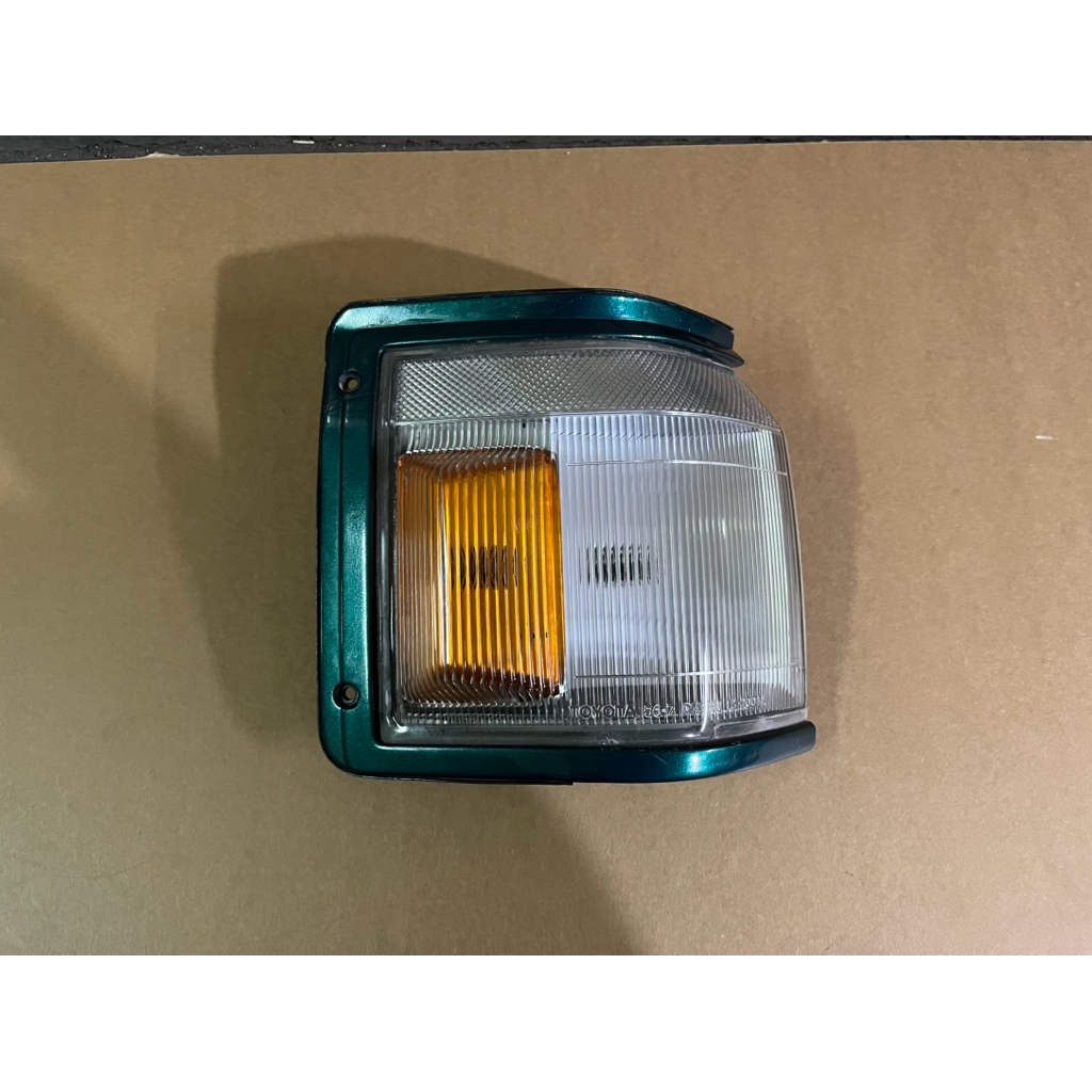 Lampu sein corner lamp kijang grand extra list hijau kanan original