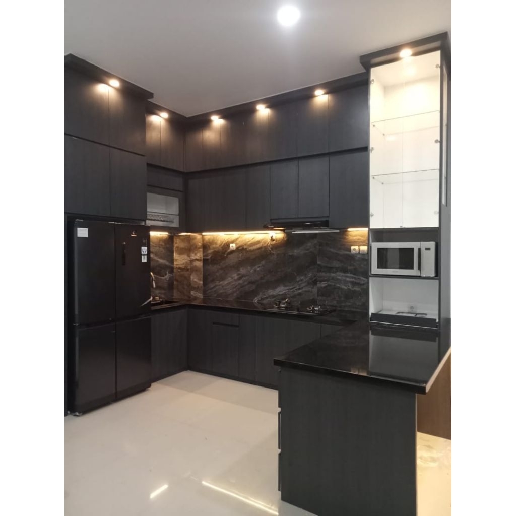 kitchen set minimalis mewah / kitchen set custom hpl