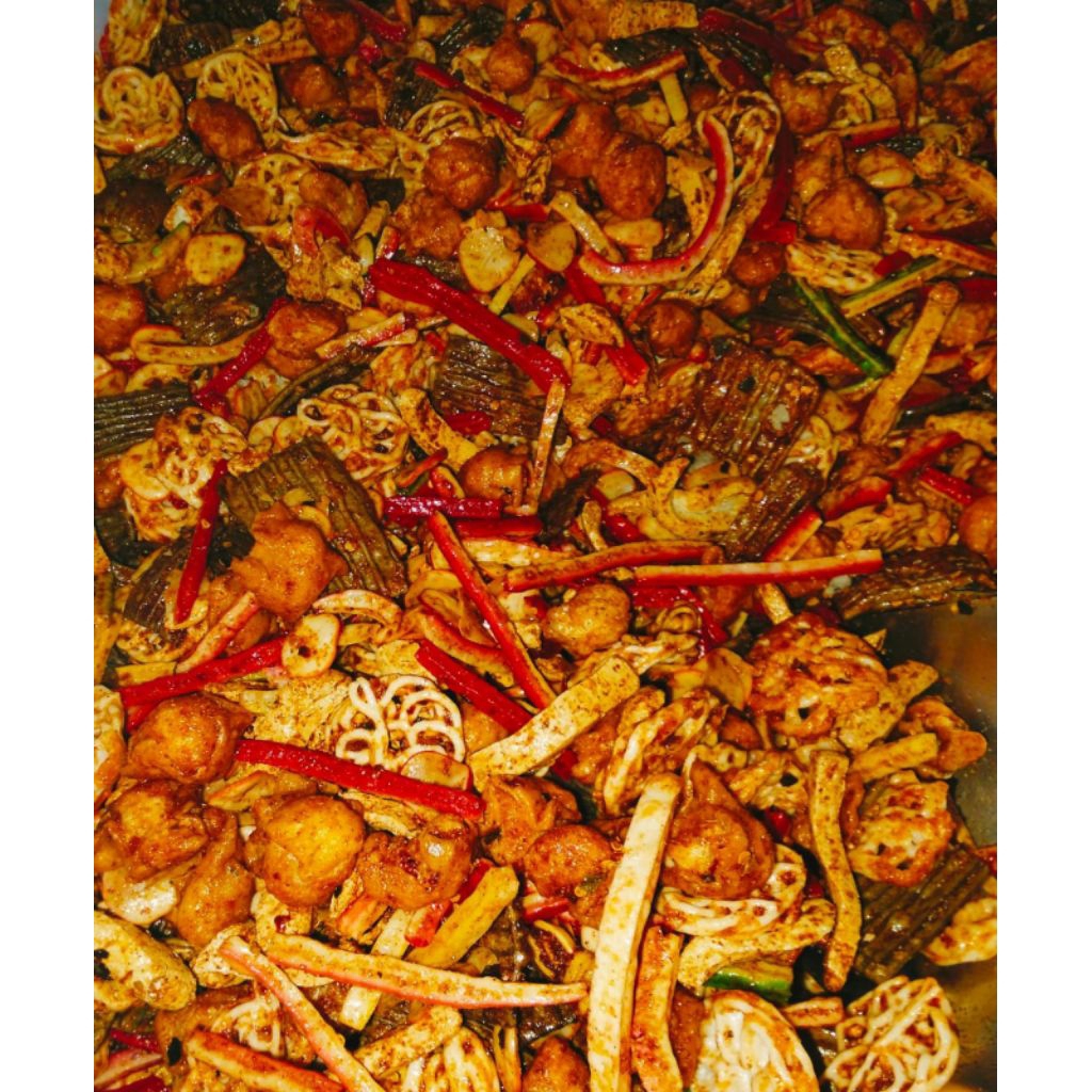 

SEBLAK CAMPUR/SEBLAK MIX PEDAS DAUN JERUK snack food