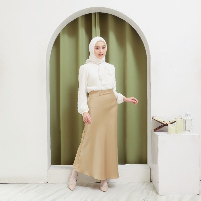 rok Carol Premium Satin baru  Silk Skirt - Midi Lenght - Model duyung