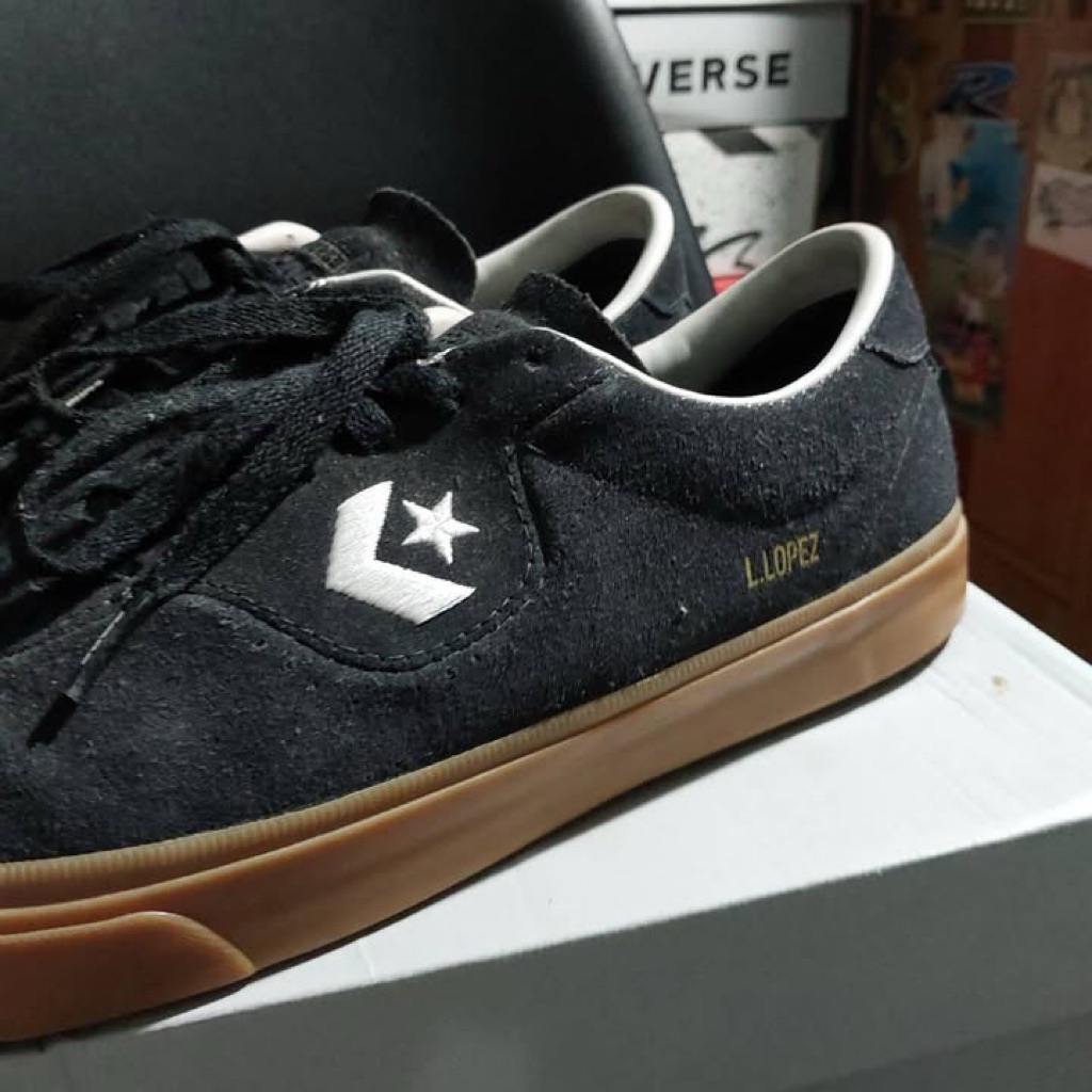 converse luis lopez black Gum