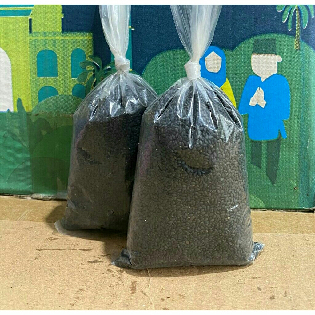 

Biji Selasih Super 100 gram